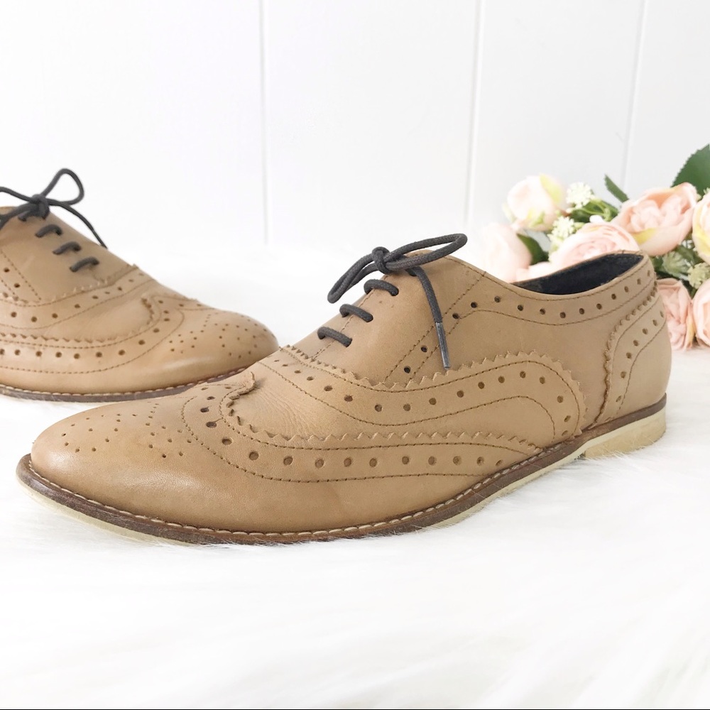 ❌SOLD❌ ASOS Leather Wingtip Brogue Oxfords - Picture 2 of 10
